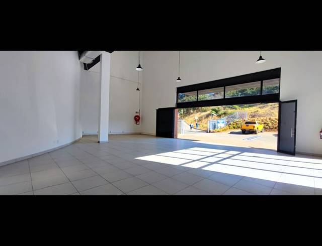 133M² RETAIL TO LET IN ZWARTKOP